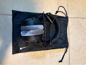 Beyerdynamic DT 770 PRO 80 Ohm – Like New/No Box