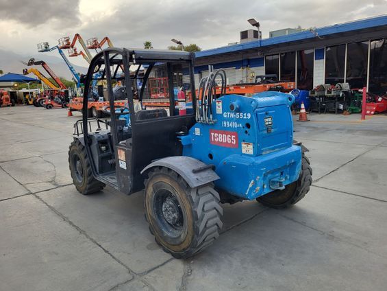 Genie GTH5519 Reach Forklift 