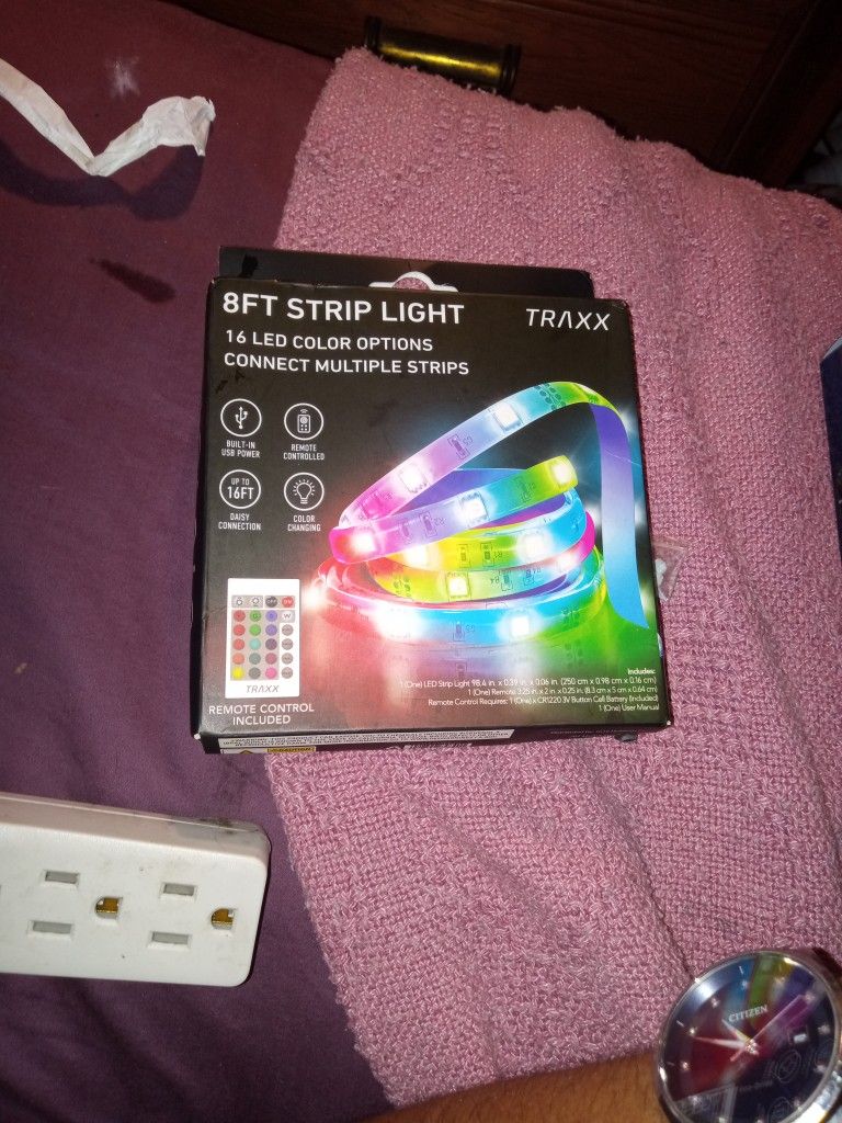 Traxx 8ft. Strip Light
