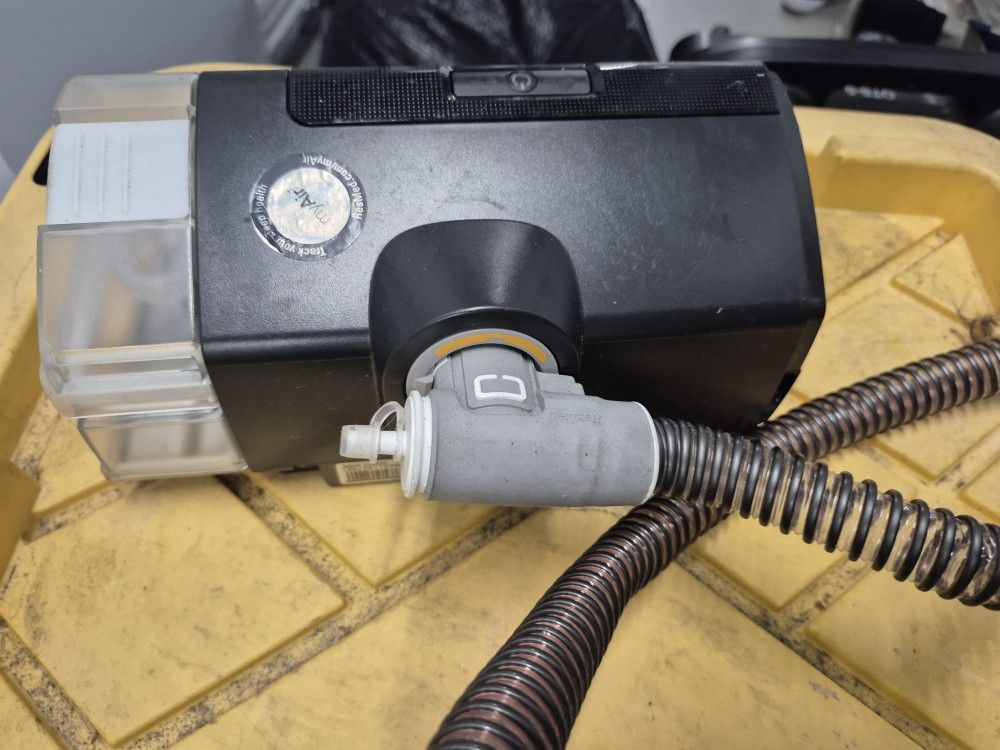 ResMed AirSense 10 AutoSet CPAP