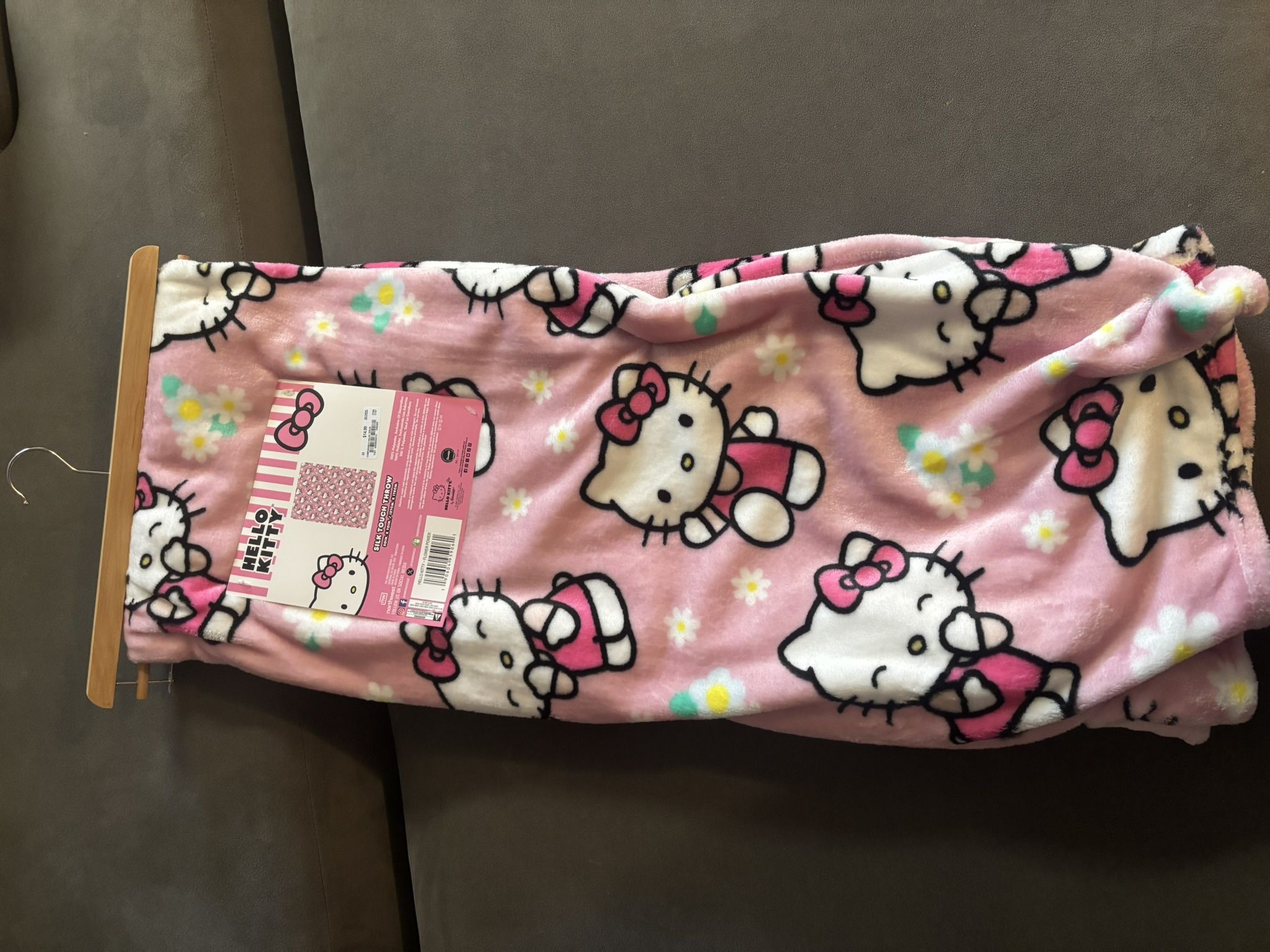 Hello Kitty Blanket