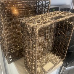 2 Beautiful Boho Decor Baskets The Bigger One Is 17X14 , The Smaller One Is 15 X 12 , It’s A Set So They Will Not Be Sold Separately 😂