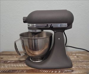 Kitchen aid stand mixer with attachments