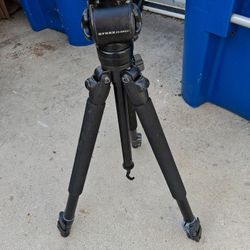 Dynex Tripod 