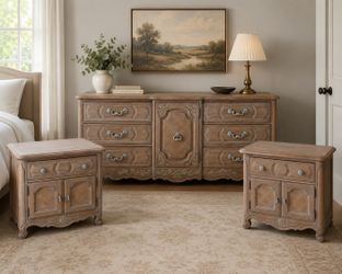 Vintage Thomasville 3 Piece Wooden Bedroom Set