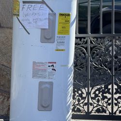 Electric 40 Gal Water Heater