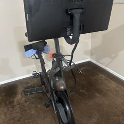 Peloton Bike