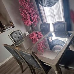 Kitchen Table