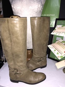 Coach marlena olive boots size 10