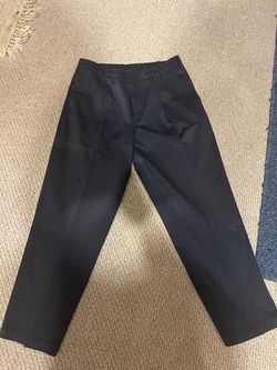 Dockers Men’s 36x32 Black Dress Pants – Pleated Relaxed Fit – 100% Cotton