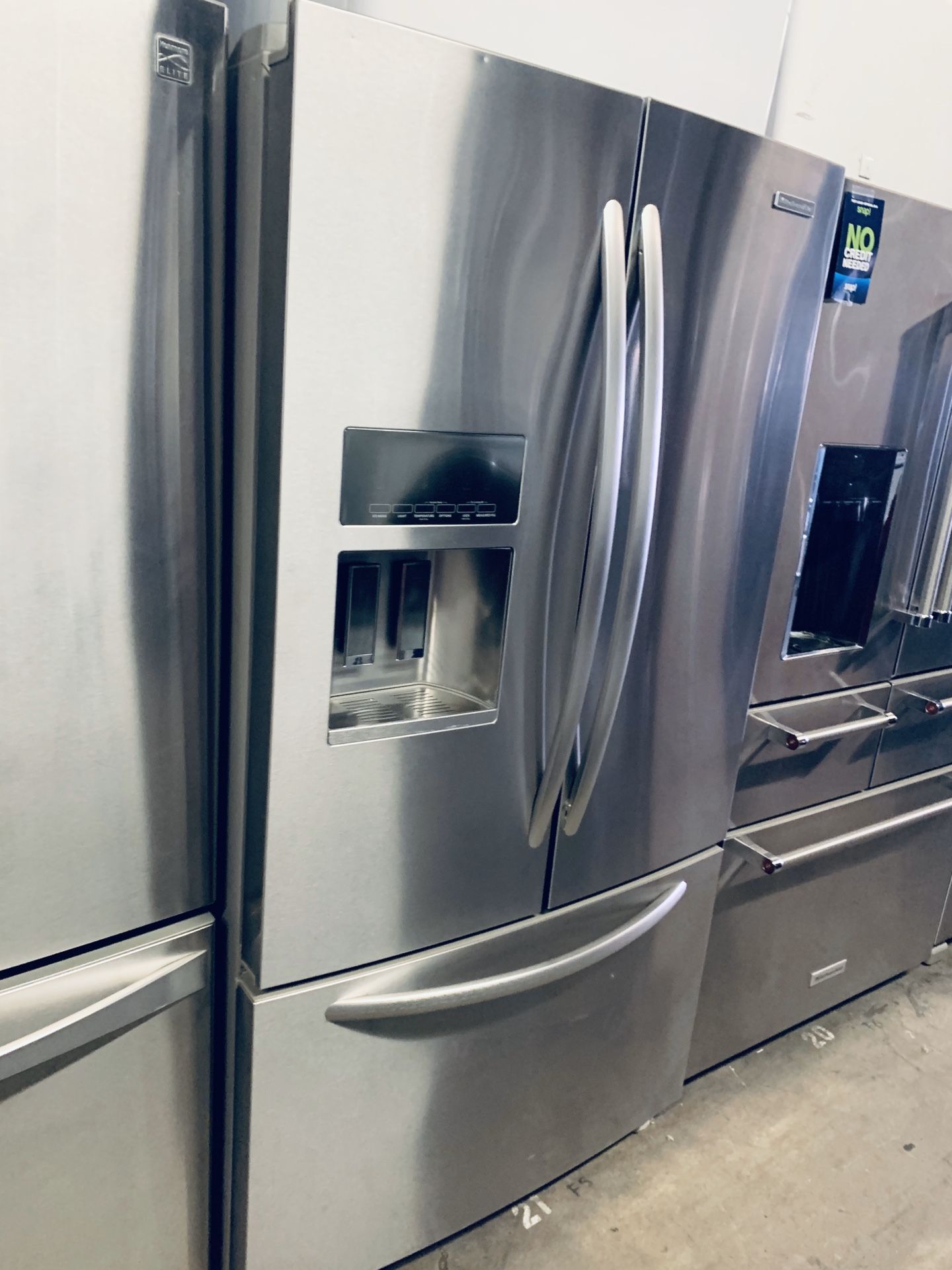 Refrigerator