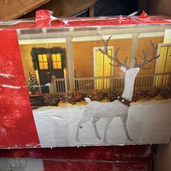 8 ft 6 in LED Deer with Jingle bell Collar