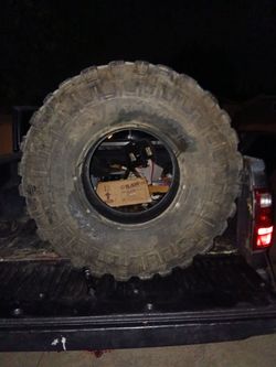 38 inch super swamper tire