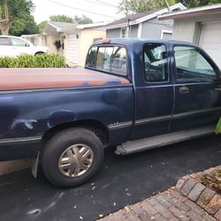 1995 Toyota T-1 100.  New tires new radiator new fuel pump Body Work Done Ready For Paint.  