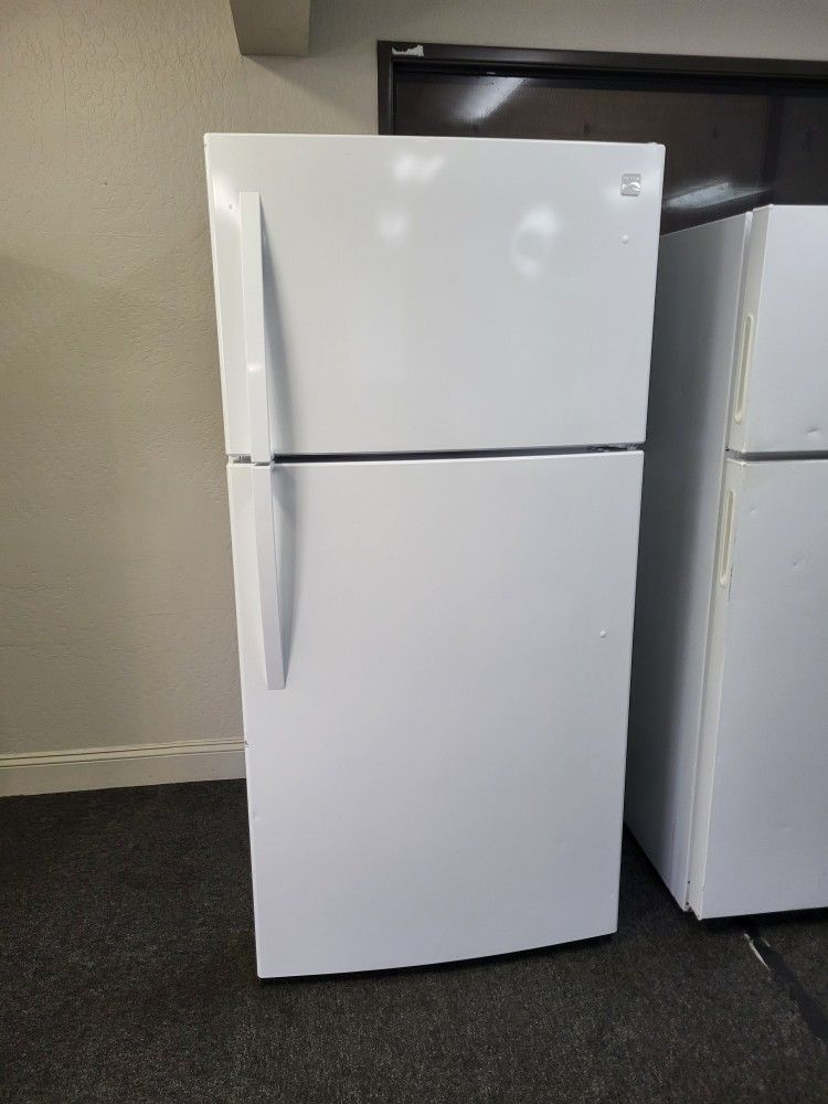 đźššBig Moving Sale! Kenmore 20cu.ft Fridge-Warranty Included
