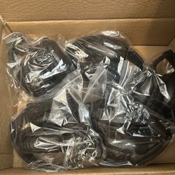 Sonitum Bulk Kids Headphones for School with Microphones - 5-Pack On-Ear 3.5mm Wired Headphones for Schools -Comfy Wired Kids Headphones with in-Line 