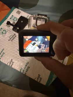 GoPro Hero 7 (Silver) 130$OBO Trade/Barter