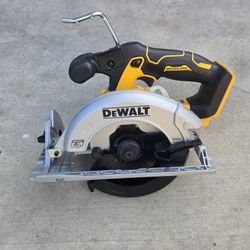 Dewalt 20v Circular Saw Brushless Brand New Tool Only