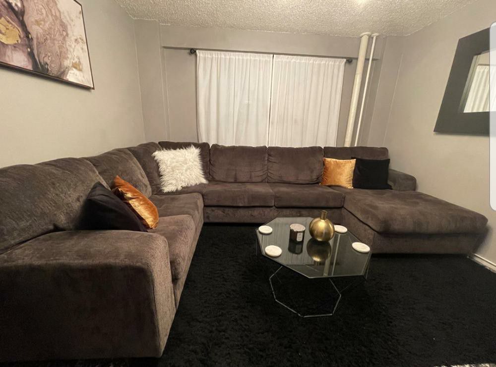 Couch Set Still Available 