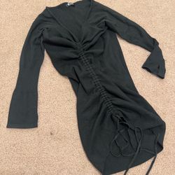 New small black stretchy ruched long sleeve sweater dress mini