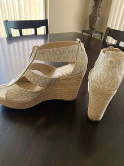 Michael Kors wedges size 10- AUTHENTIC