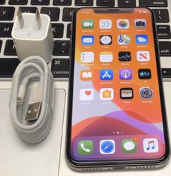 iPhone X 64GB Factory Unlocked-Silver