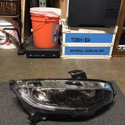 2019-2021 Honda Civic OEM Passenger Side Headlight Black Trim- One Missing Tab
