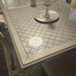 Beautiful 7 Pc  Ashley's Dining Table 