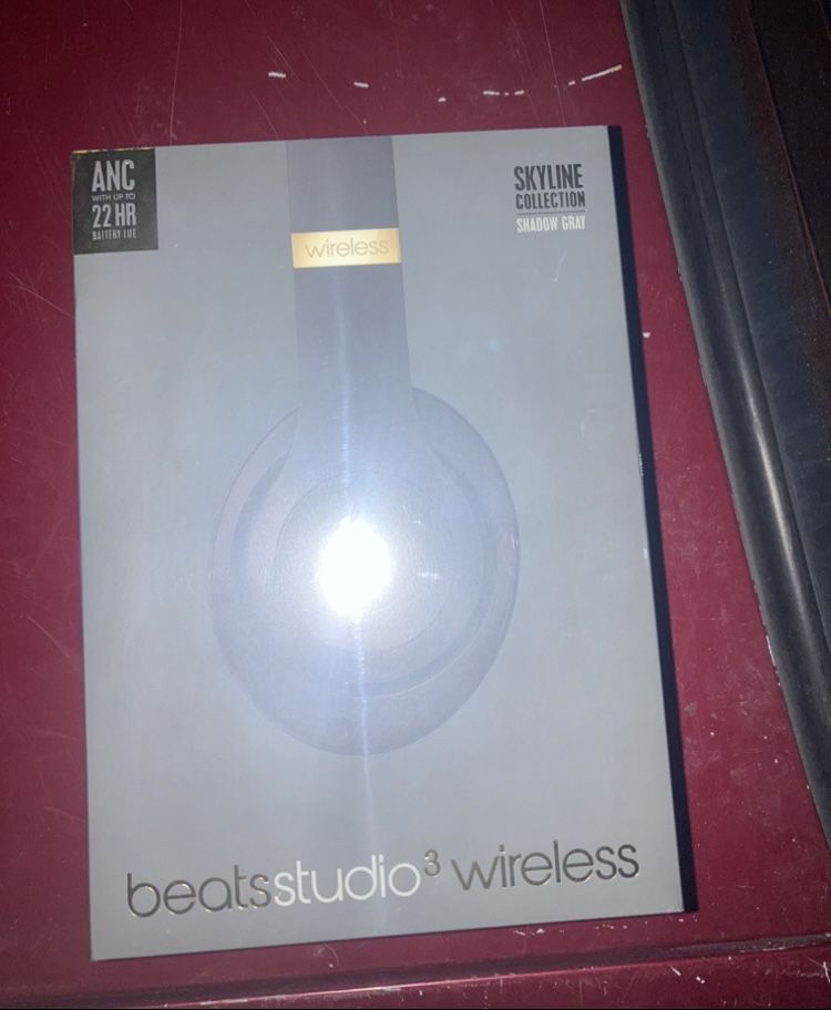 Beats by Dre Studio 3 Wireless Skyline Collection 