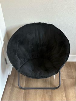 Black Saucer Chair
