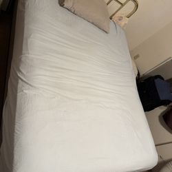 Mattress with Frame 
