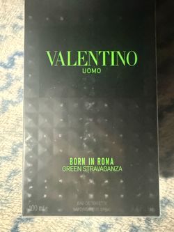 Valentino Green Stravaganza