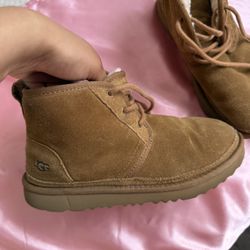 Ugg