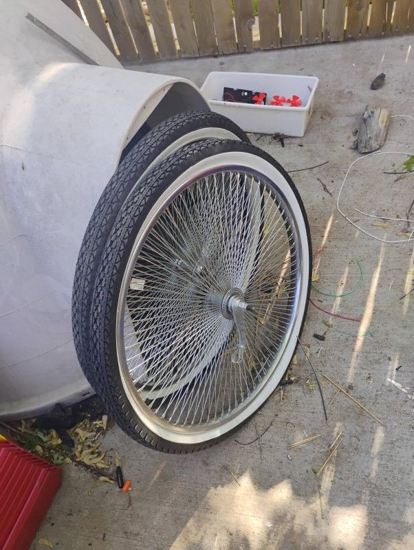 144 Spoke White Wall 26" Lowrider Rims + Tires