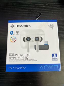 Razer Hammerhead HyperSpeed PS5 earbuds - Perfect Condition
