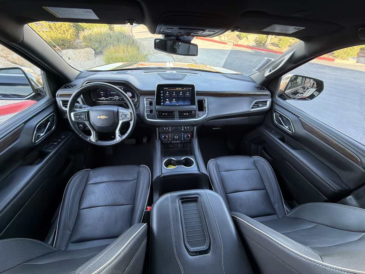 2023 Chevy Suburban | Large Family SUV | AutoNation Chevrolet Doral 2023 Chevrolet Suburban display picture 1
