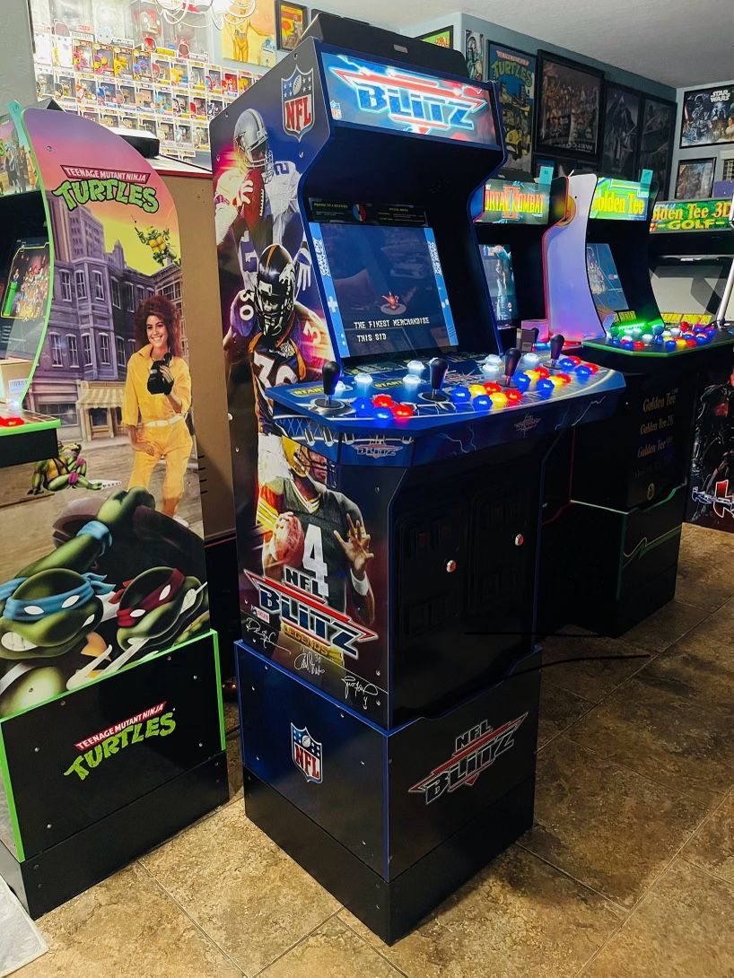 Arcade With Over 15,000 Games