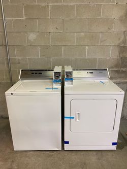FREE Delivery! Whirlpool Coin Operated Washer and Electric Dryer Set