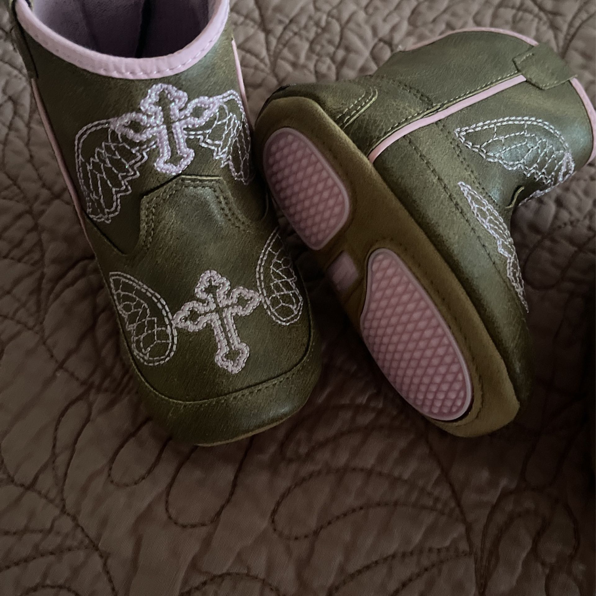 baby shoes new 2c
