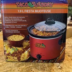 New In Box Taco Tuesday 2 Qt Slow Cooker 