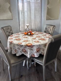 Dinning table