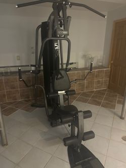 Parabody Weight lifting machine