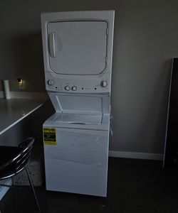 GE Stacked Washer Dryer Combo Unit
