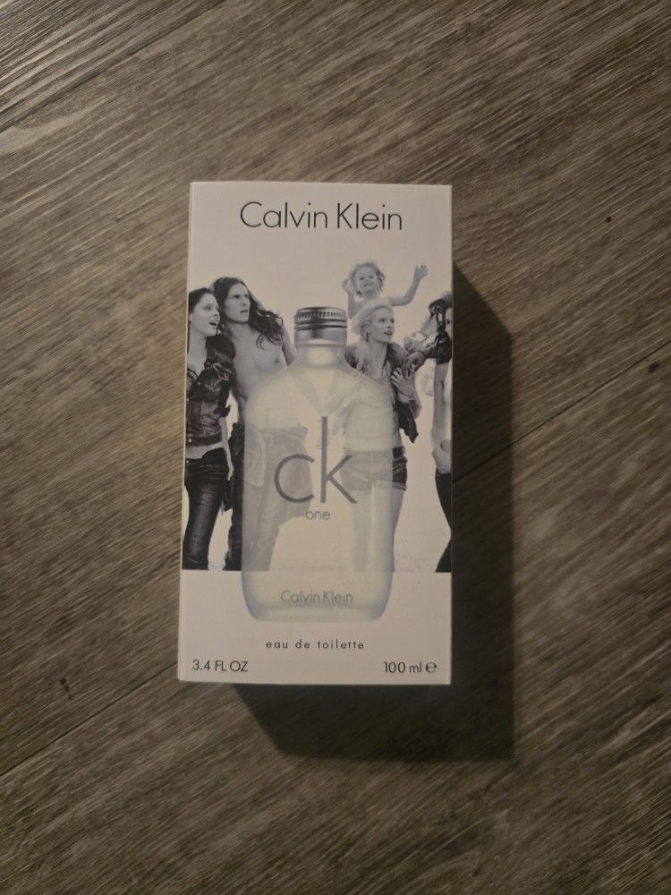 Calvin Klein 
