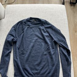 100% Merino Wool Banana Republic Sweater