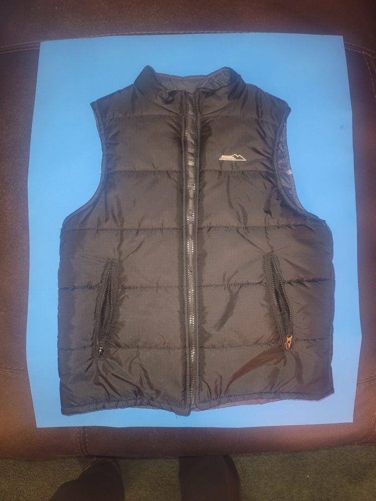 Size M 7/8 Reversible Vest