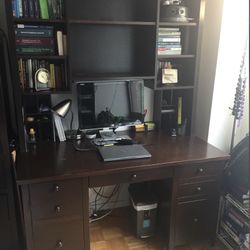 Desk Plus Hutch 