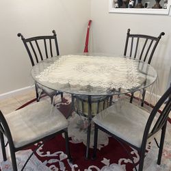 Round Kitchen Dining Set With 6 Chairs 