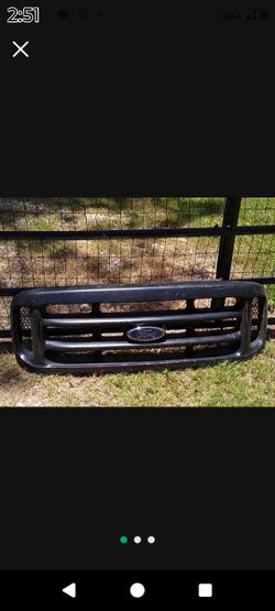 99 To 04 Ford F-Series Grille