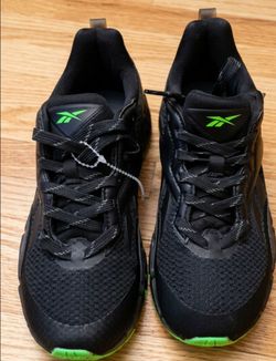 Kids Reebok Size 3